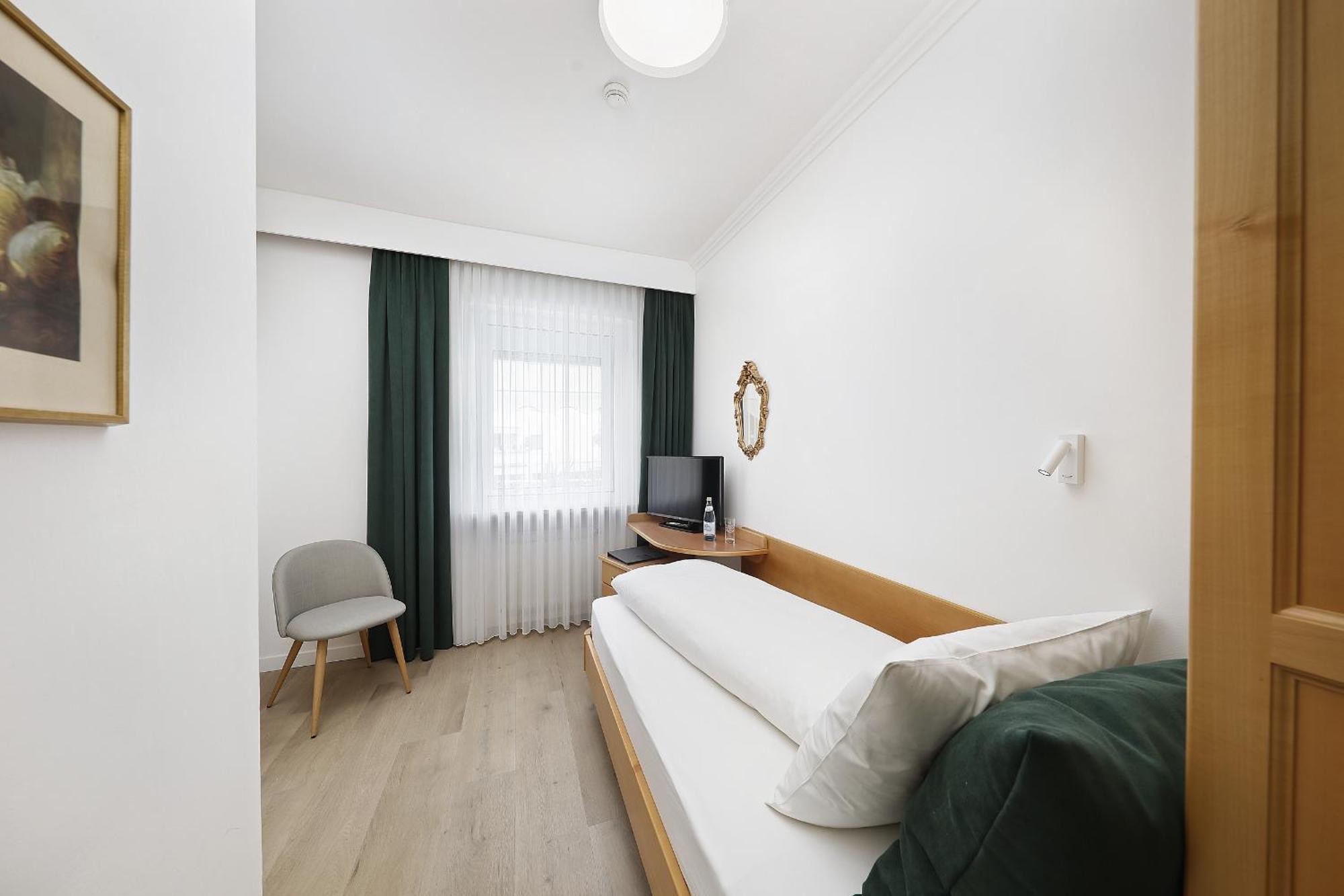 Hotel Isabella Merano Esterno foto